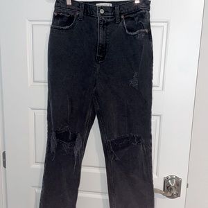 A&F black 90s straight ultra highrise jeans
